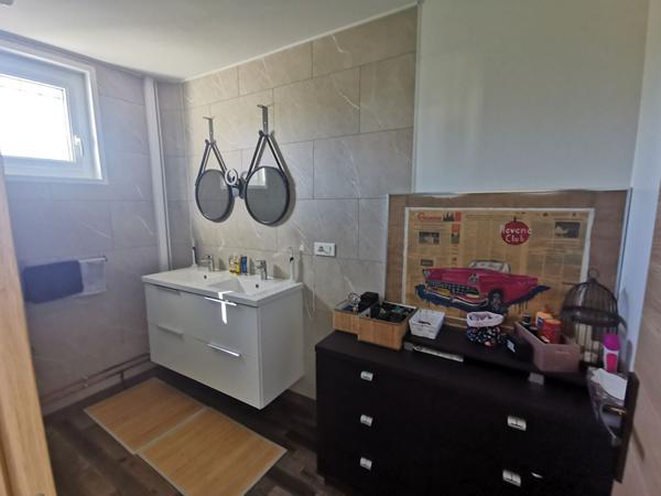 Belle maison agréable au calme proche à 5 mn de Lussant, axe St Jean - Rochefort