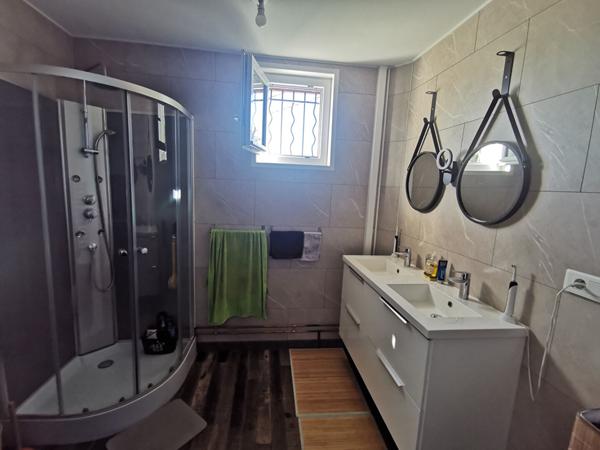 Belle maison agréable au calme proche à 5 mn de Lussant, axe St Jean - Rochefort