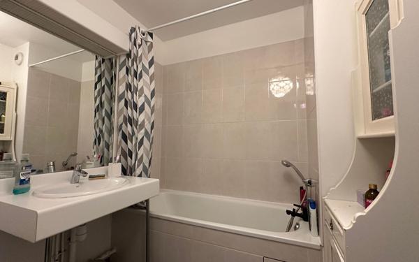 Appartement à vendre    3 pièces • 63,20 m2 Corbeil-Essonnes