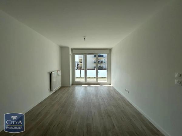 Appartement à louer 2 pièces 41.24m² Luisant (28600)