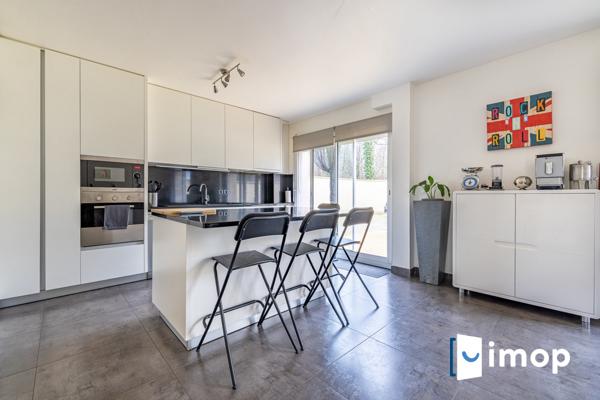 Belle demeure avec extérieur