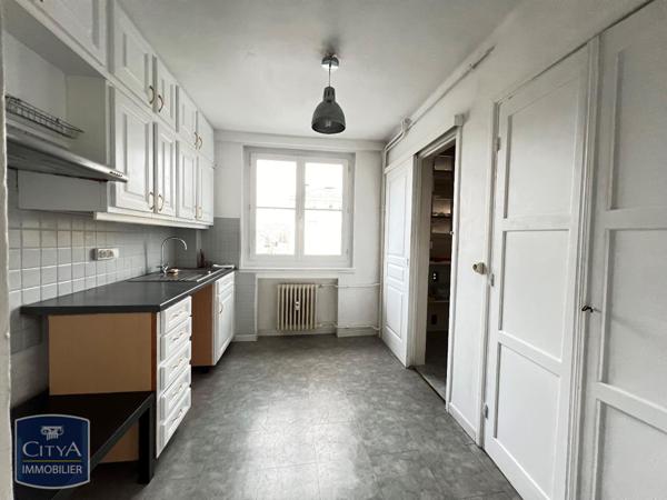 Appartement à louer 4 pièces 79.4m²