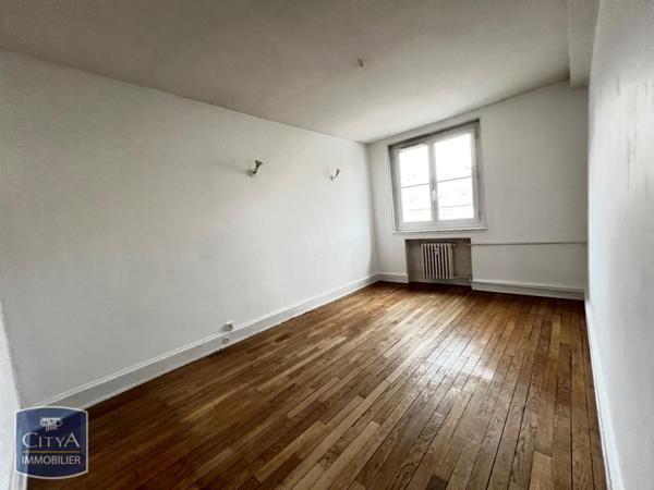 Appartement à louer 4 pièces 79.4m²