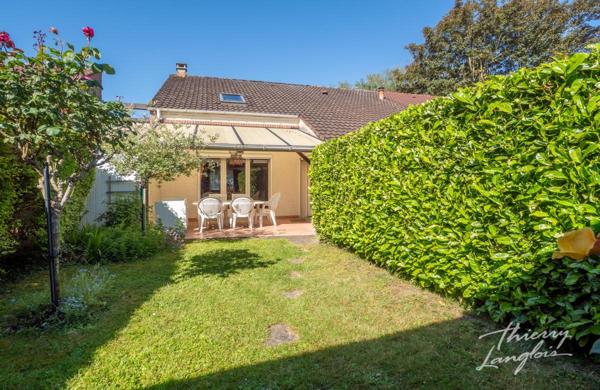 MAISON 3 CHAMBRES AVEC JARDIN ET GARAGE A VILLENEUVE D'ASCQ RARE SUR LE SECTEUR !