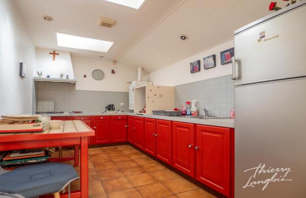 MAISON 3 CHAMBRES AVEC JARDIN ET GARAGE A VILLENEUVE D'ASCQ RARE SUR LE SECTEUR !