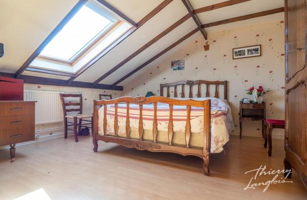 MAISON 3 CHAMBRES AVEC JARDIN ET GARAGE A VILLENEUVE D'ASCQ RARE SUR LE SECTEUR !