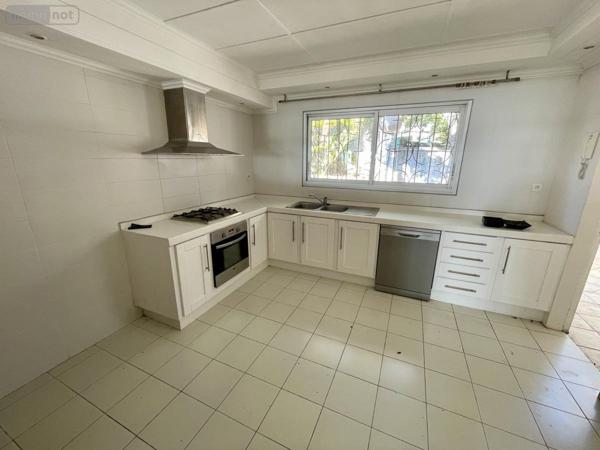 Maison à vendre à Saint-Denis à la Réunion (97400), ref : 97409-268