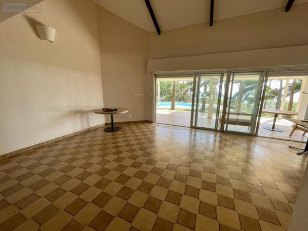 Maison à vendre à Saint-Denis à la Réunion (97400), ref : 97409-268