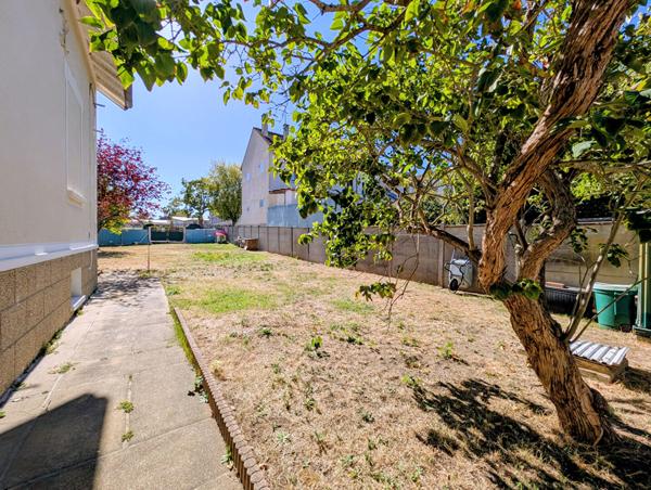 MESNIL LE ROI - Maison 5 pièces de 91 M² (152 M ² habitables) édifiée sur un Terrain de 999 M² , Le mesnil le roi