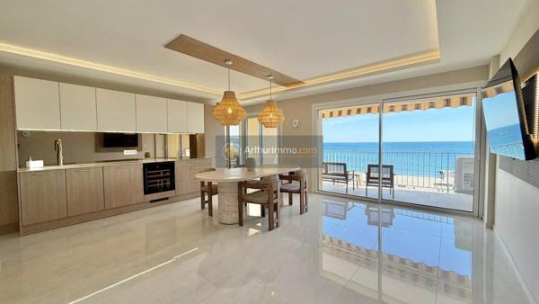 Vente Appartement 3 pièces 72 m2 à Fréjus