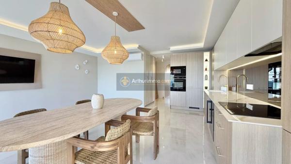 Vente Appartement 3 pièces 72 m2 à Fréjus