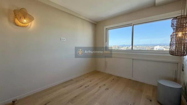 Vente Appartement 3 pièces 72 m2 à Fréjus