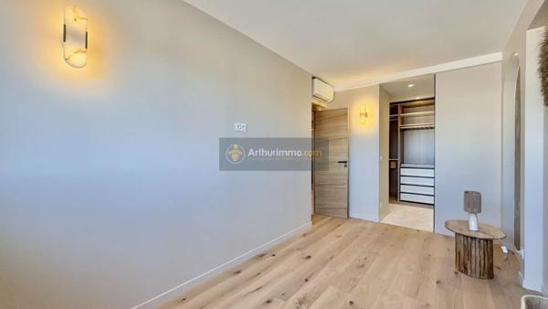 Vente Appartement 3 pièces 72 m2 à Fréjus