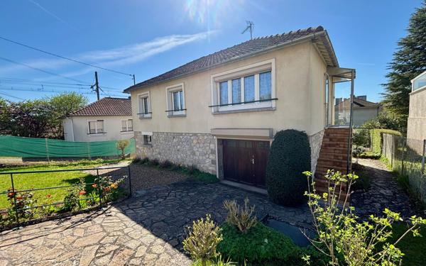 Maison à vendre    3 pièces •  Étampes