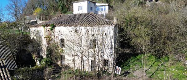 Touffailles (82190) TARN ET GARONNE. Touffailles Maison en pierre à rénover