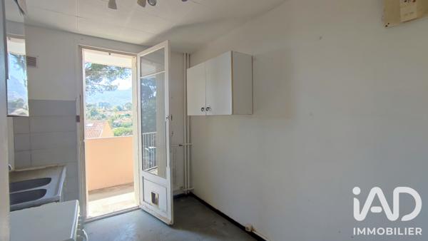 Appartement à vendre 3 pièces 54,16 m² Le Revest-les-Eaux