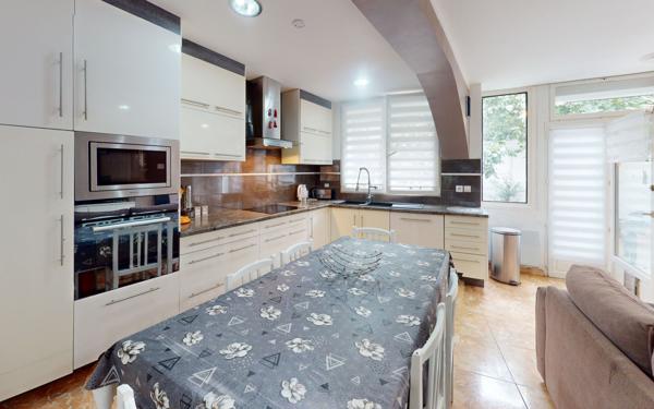 Appartement à vendre    2 pièces • 78,32 m2 Rodez