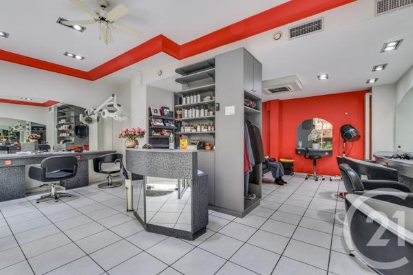 à vendre  86,78 m2 PARIS - 75015