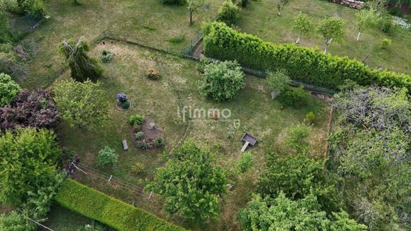 Maison familiale, typique des années 1960, bien placée à Morhange.