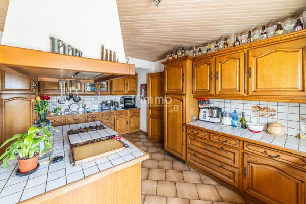 Maison familiale, typique des années 1960, bien placée à Morhange.