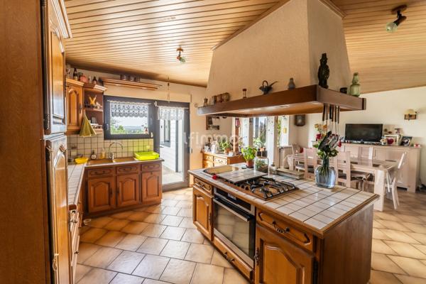 Maison familiale, typique des années 1960, bien placée à Morhange.