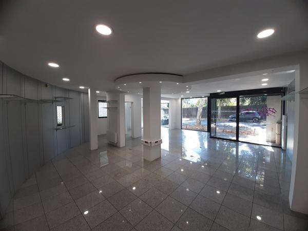 A louer, Local commercial Nantes de 120 m² env. Nantes Quartier Mellinet