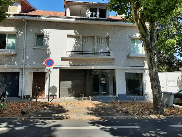 A louer, Local commercial Nantes de 120 m² env. Nantes Quartier Mellinet