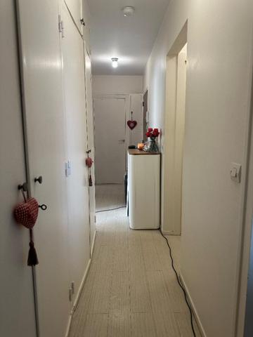 Appartement Les Clayes Sous Bois 3 pièce(s) 64 m2 + BOX et cave