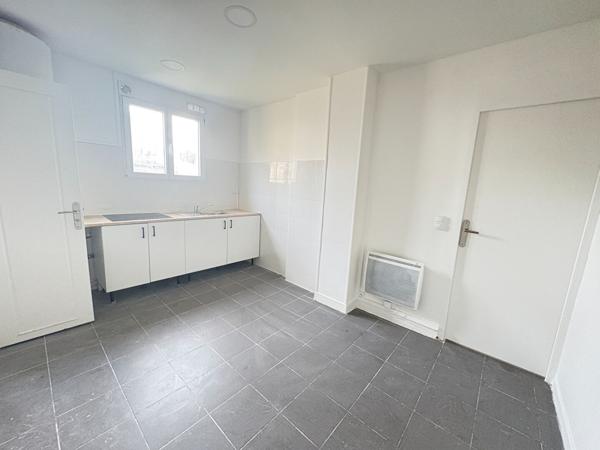 ERA IMMOBILIER - Appartement La Plaine Saint Denis 2 pièce(s) 25,70 m2