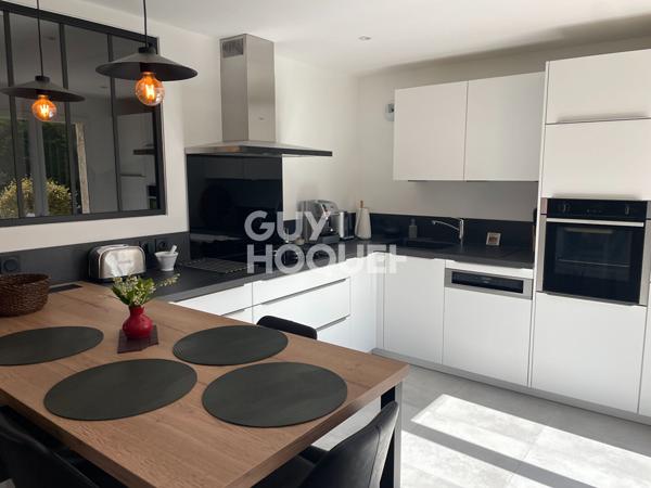 Maison 5 pièces à vendre à Saint Bonnet de Mure - Réf 4722