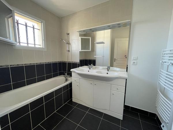 17600 MEDIS MEDIS / proche centre