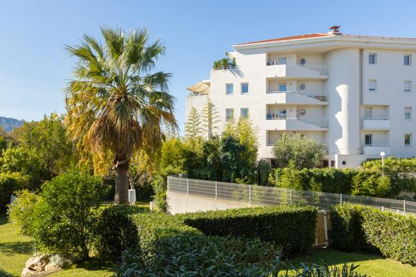 Marseille (13008) Prado-Borely T3 Terrasse-Garage-Plage !