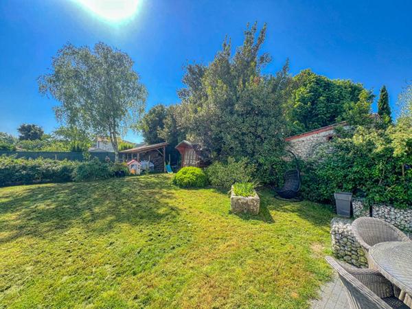 17200 ROYAN Royan - Ensemble immobilier de caractère sur un terrain de plus de 1 400 m²