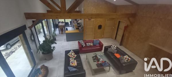 Maison à vendre 5 pièces 160 m² Saint-Martial-de-Mirambeau