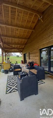 Maison à vendre 5 pièces 160 m² Saint-Martial-de-Mirambeau