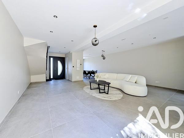 Maison à vendre 5 pièces 118 m² Chartres