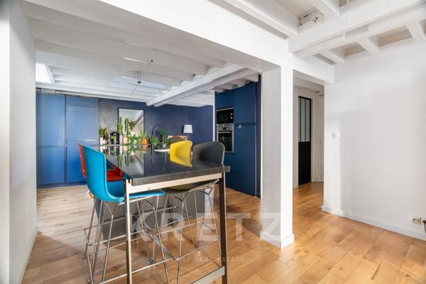 PARIS 6ÈME – RUE DE SÈVRES – DUPLEX EN DERNIER ÉTAGE – IMMEUBLE CLASSÉ