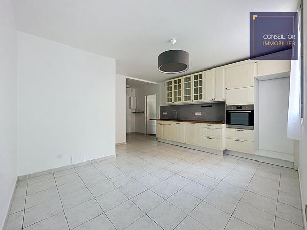 Appartement St Genis Laval 3 pièce(s) 53 m2 , St genis laval Appartement St Genis Laval 3 pièce(s) 53 m2 , St genis laval
