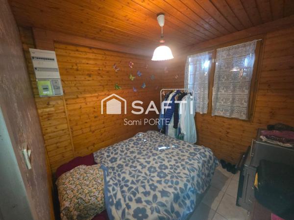 Chalet chaleureux de 55 m² sur un magnifique terrain de 3 000 m²