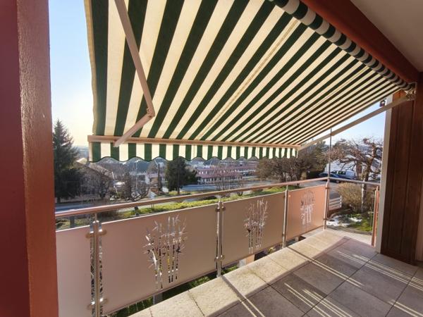 À vendre - Maison individuelle, 10 pièces située à Pontarlier (25300)