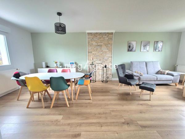 Maison à PLOURIVO, 22860 - 8 pièces 176m²