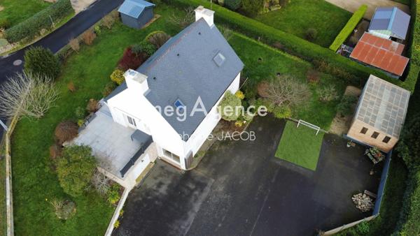Maison à PLOURIVO, 22860 - 8 pièces 176m²