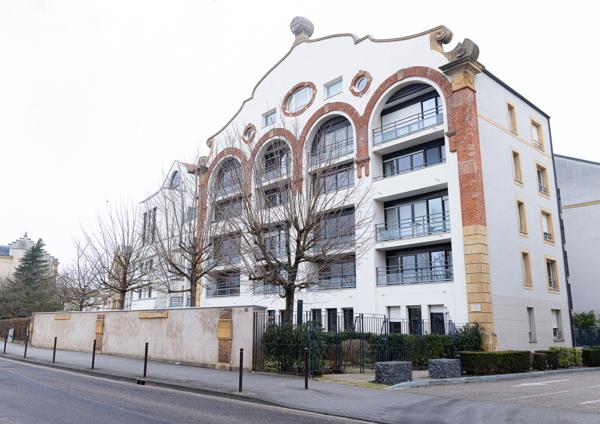 Metz (57000) Appartement 8 pièces de 199m2 avec terrasse & stationnements privatifs