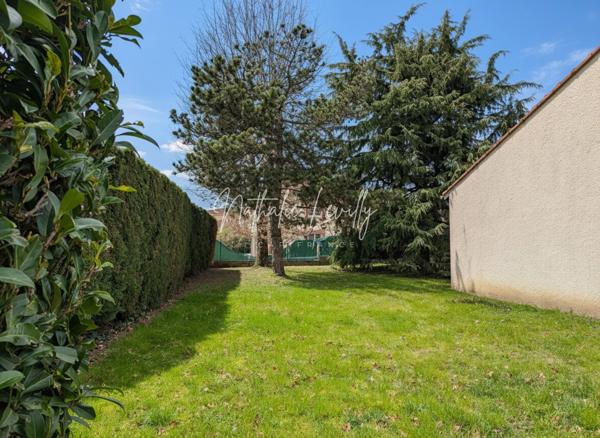 MAISON FAMILIALE DE CARACTÈRE 211 m² – 5 CHAMBRES – TERRAIN 1060 m² PISCINABLE – SAINT-JEAN (31240)