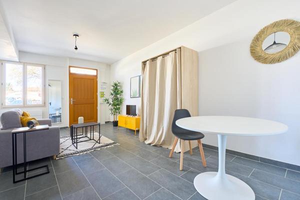 Immeuble 9 pièces - 200 m²