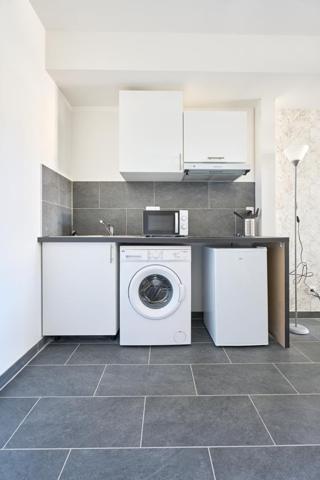 Immeuble 9 pièces - 200 m²