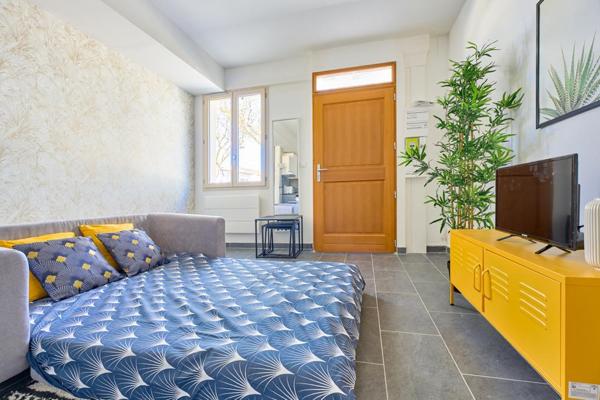 Immeuble 9 pièces - 200 m²