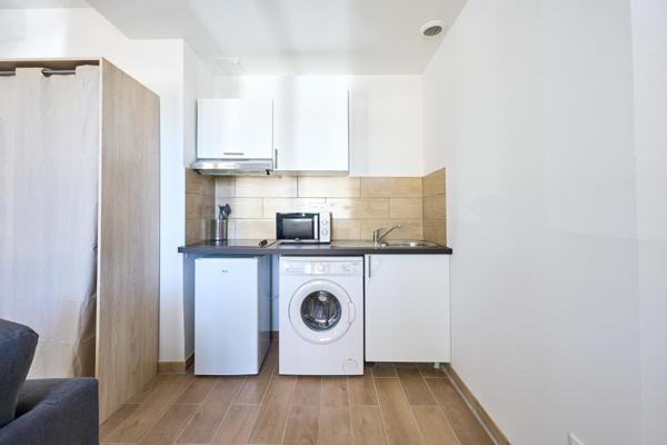 Immeuble 9 pièces - 200 m²