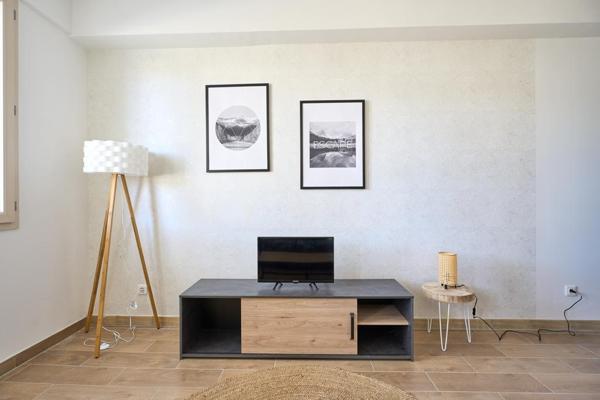 Immeuble 9 pièces - 200 m²