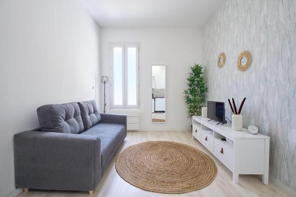 Immeuble 9 pièces - 200 m²